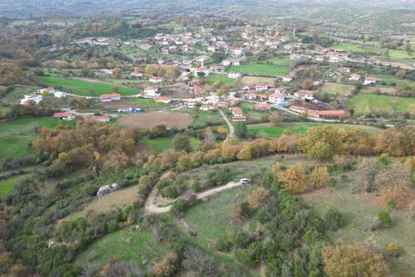 Keşif Arazi 379 M2 Satılık Tarla  Keşif Arazi Ajansı. Balıkesir Balya Kayapınar 168-331