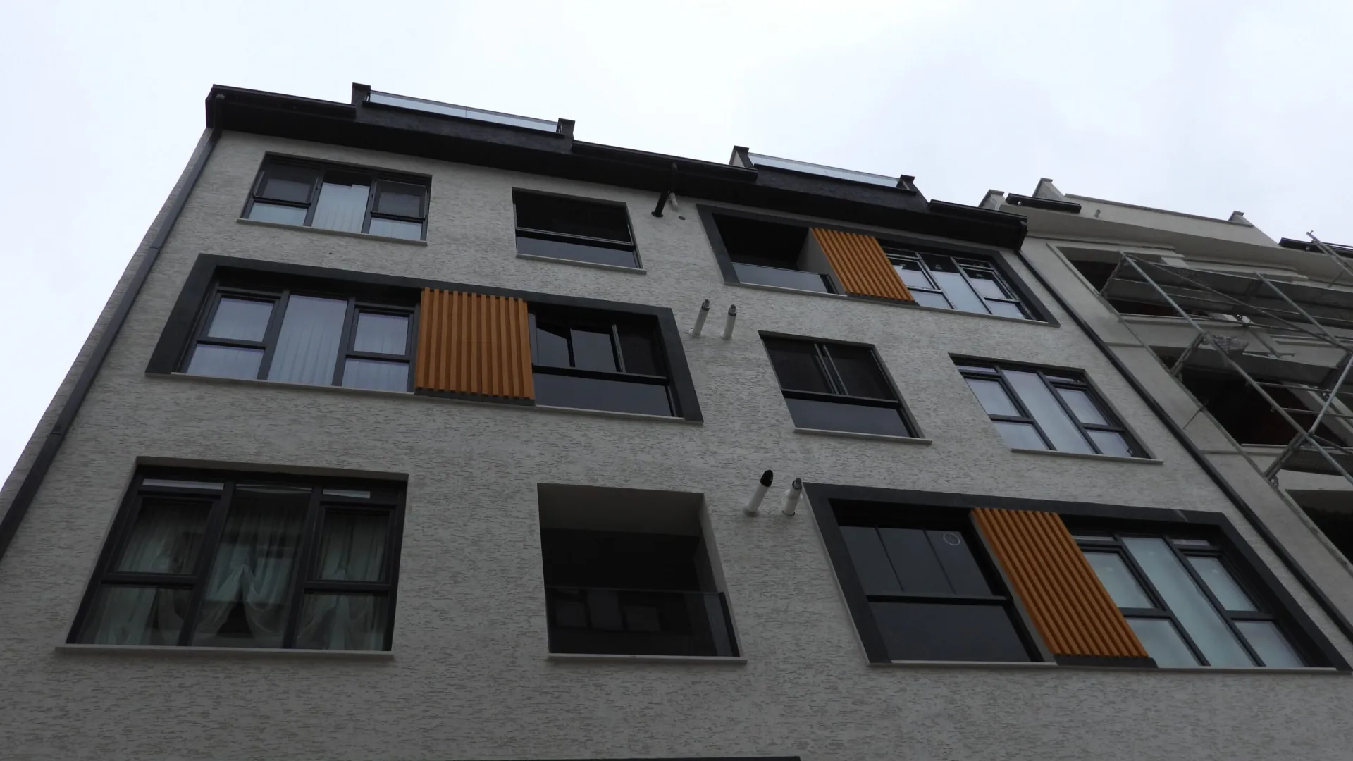 189 M2 Sıfır Dubleks Daire. Balıkesir Gönen Altay Mahallesi1706 ada 19 parseldedir.