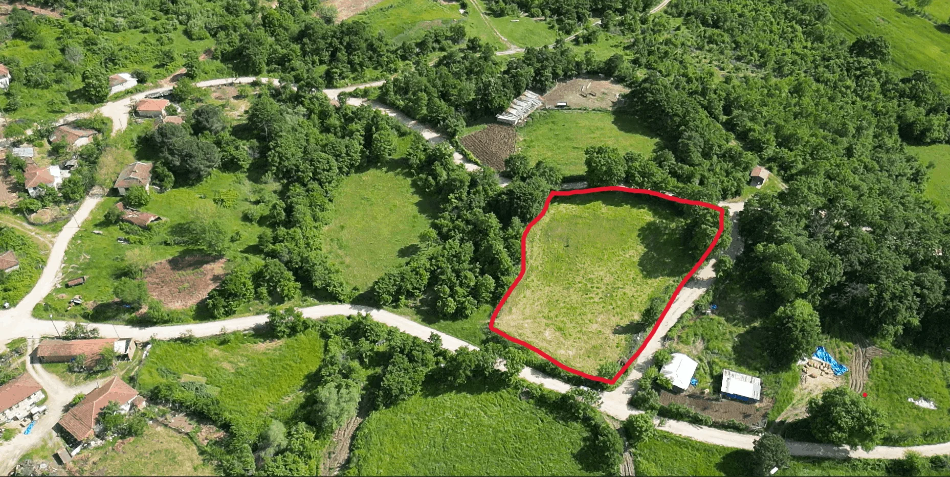 Kapora Alındı x 2.700 M2 Köye Yakın Tarla Keşif Arazi.