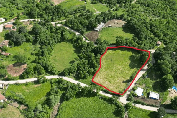 Kapora Alındı x 2.700 M2 Köye Yakın Tarla Keşif Arazi.