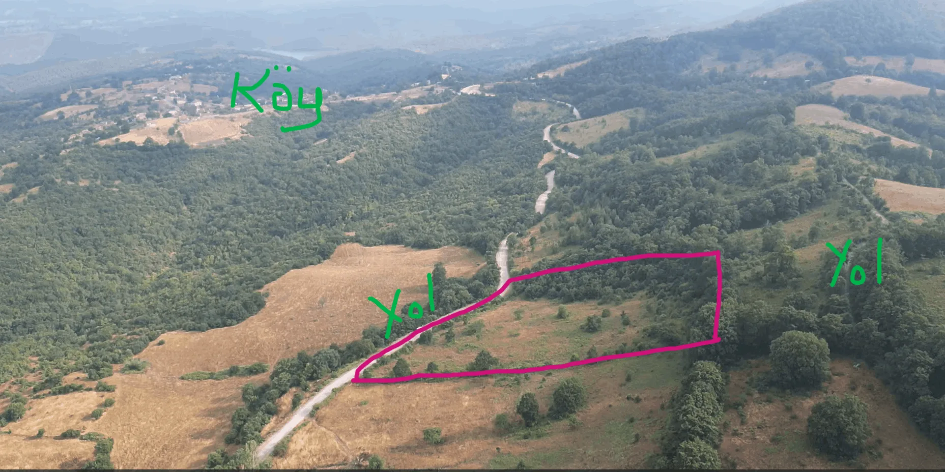Kapora Alındı. 11.9.2026 x 10.928 m2 Yola Cephe Satlık Tarla. Balıkesir Balyada.