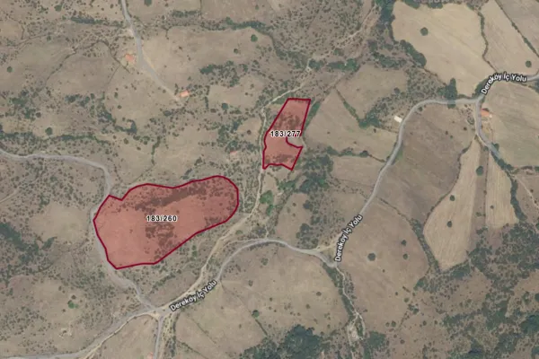 26.416 m2 iki tapudan oluşan mera içinde tapuya işli çiftlik.