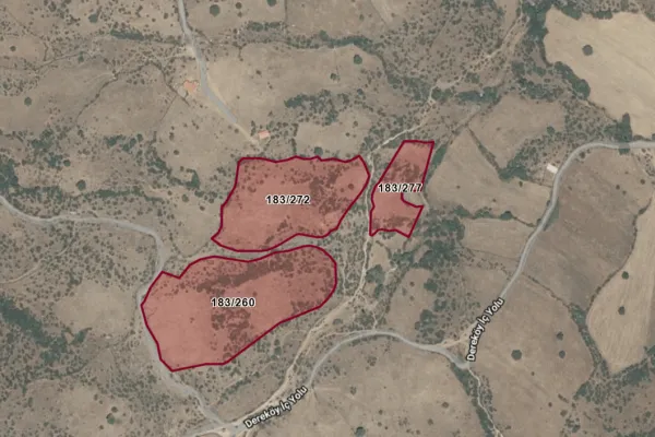 41.149 m2 üç tapudan oluşan mera içinde tapuya işli çiftlik. Balıkesir Balyada.